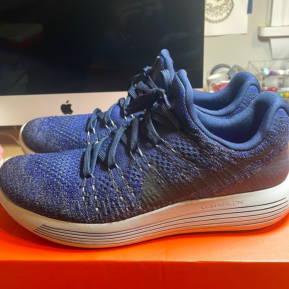 Nike blue fly knit - Picture 1 of 5